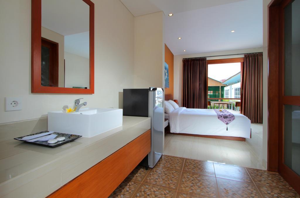 Umah Bali Suites And Residence Denpasar Exterior foto