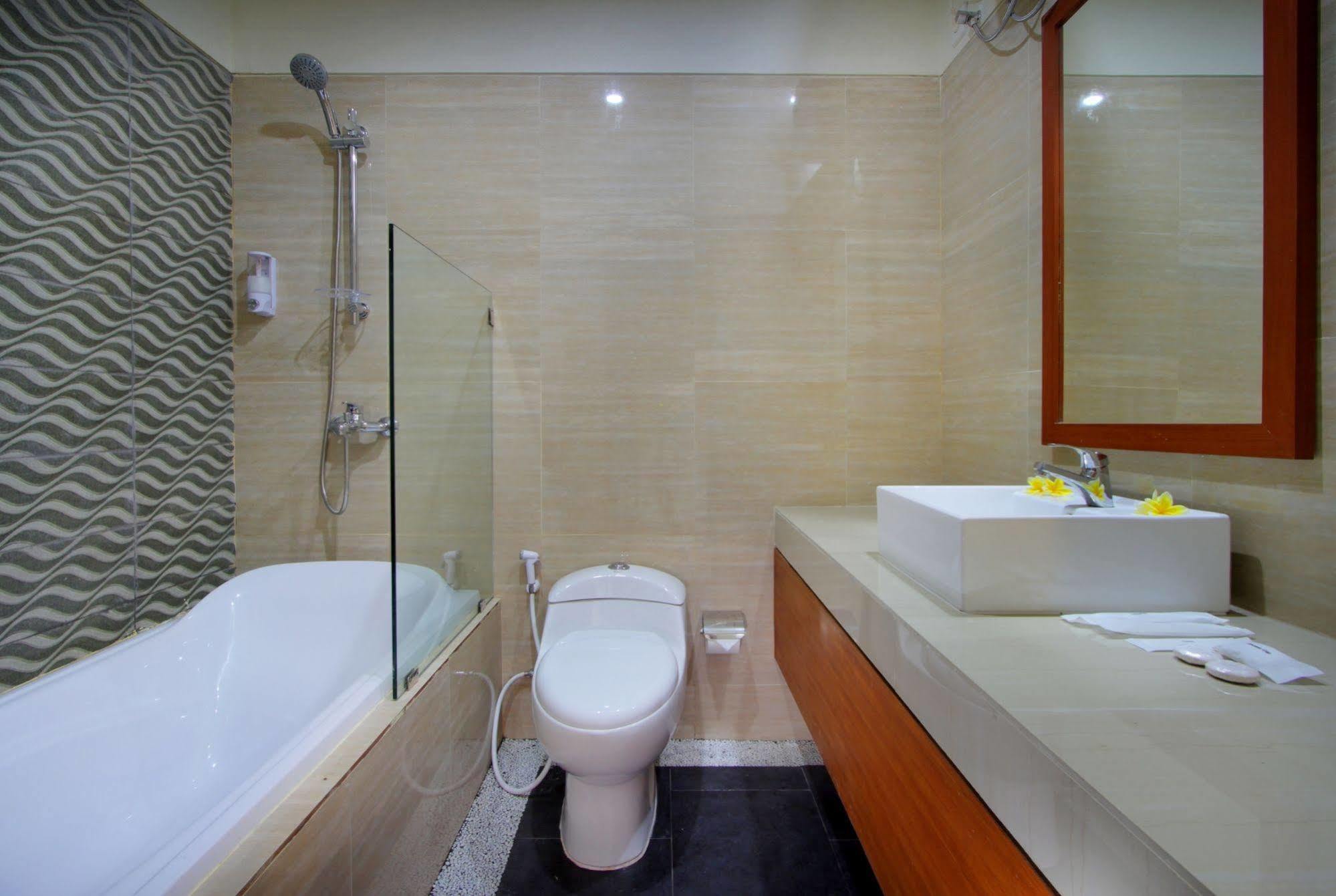 Umah Bali Suites And Residence Denpasar Exterior foto