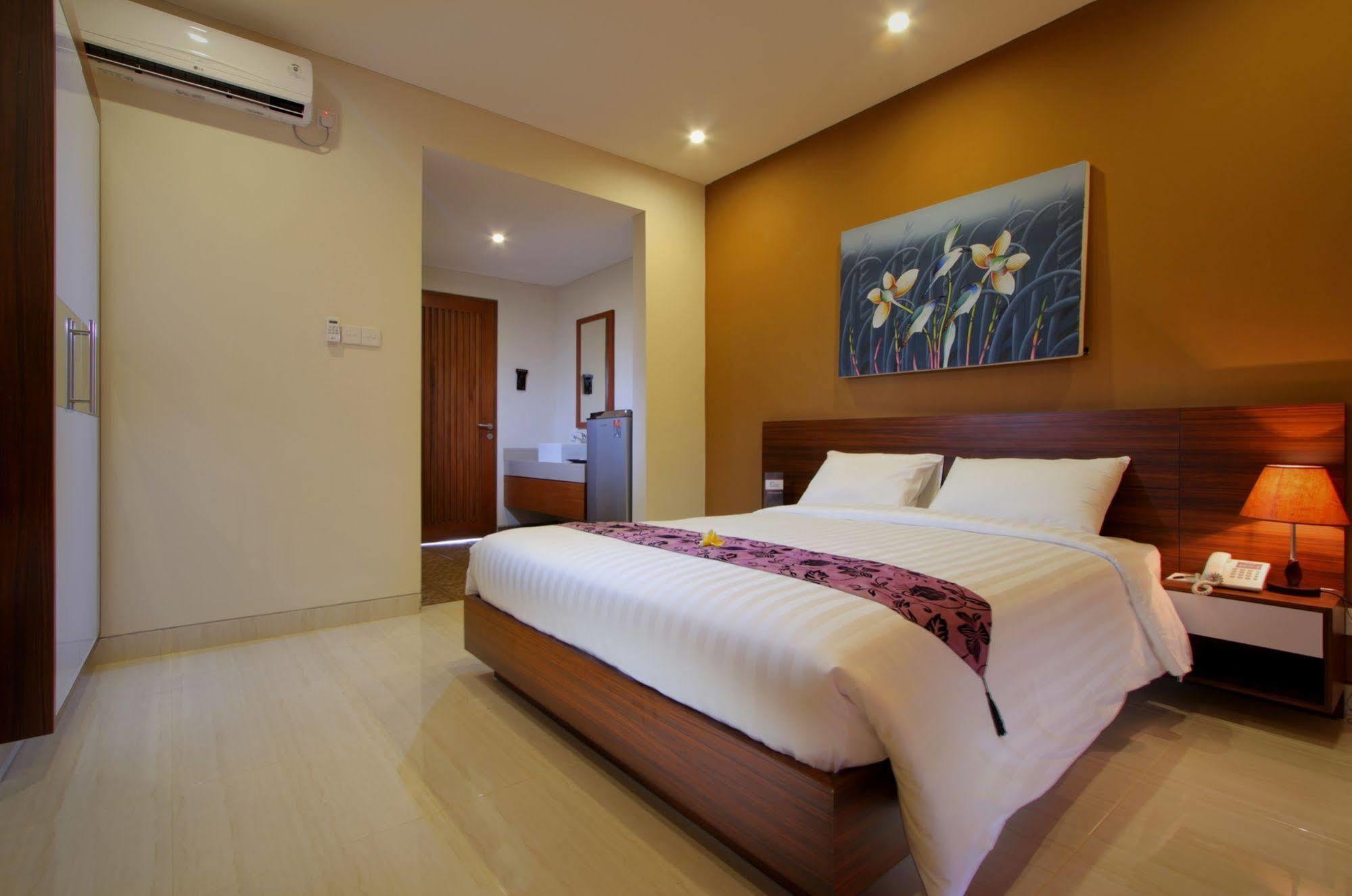 Umah Bali Suites And Residence Denpasar Exterior foto
